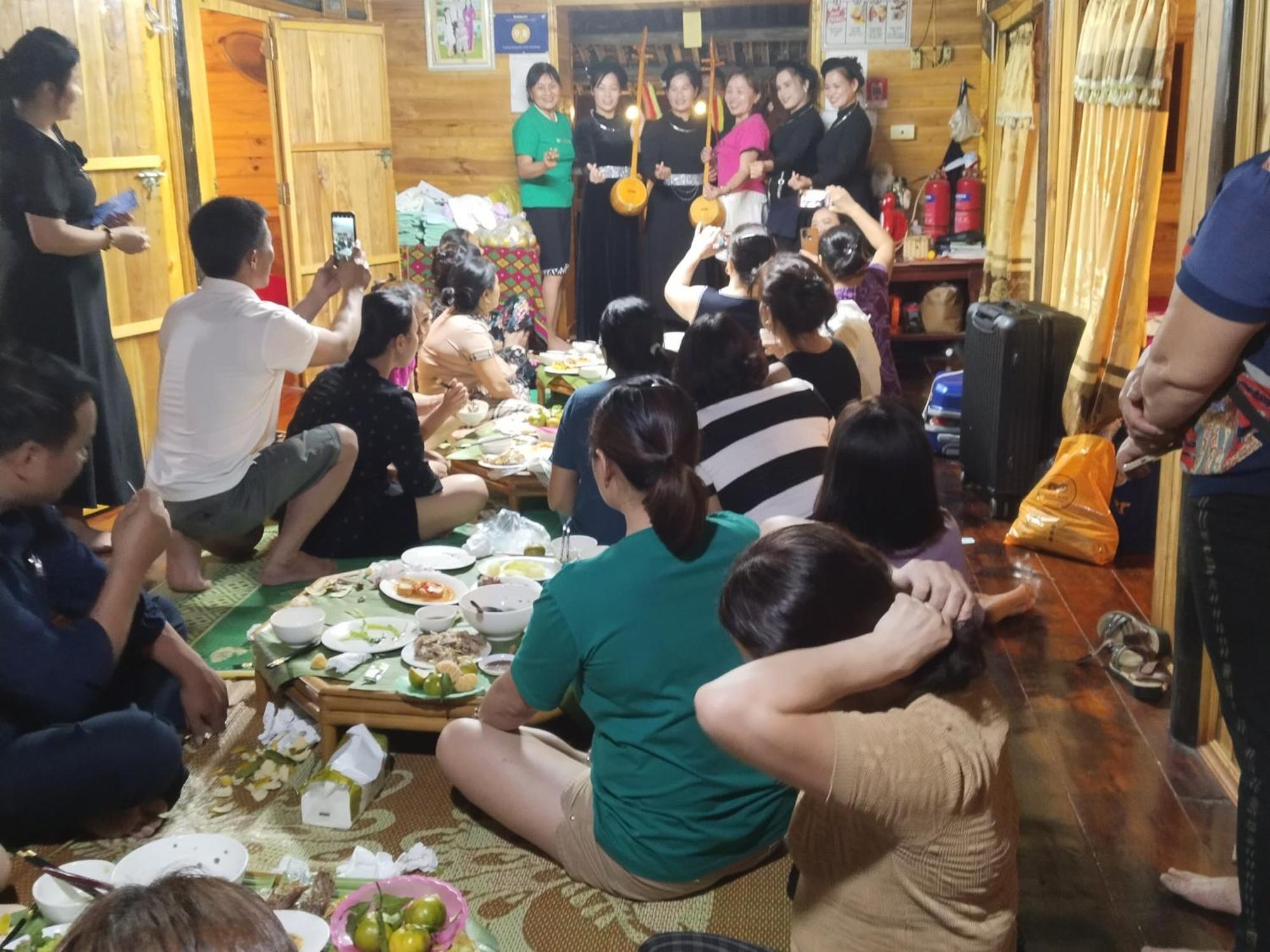 Trieu Chuong Homestay Cao Bang Esterno foto